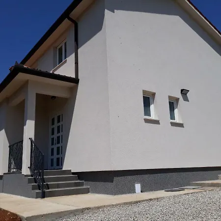 Villa Luka *